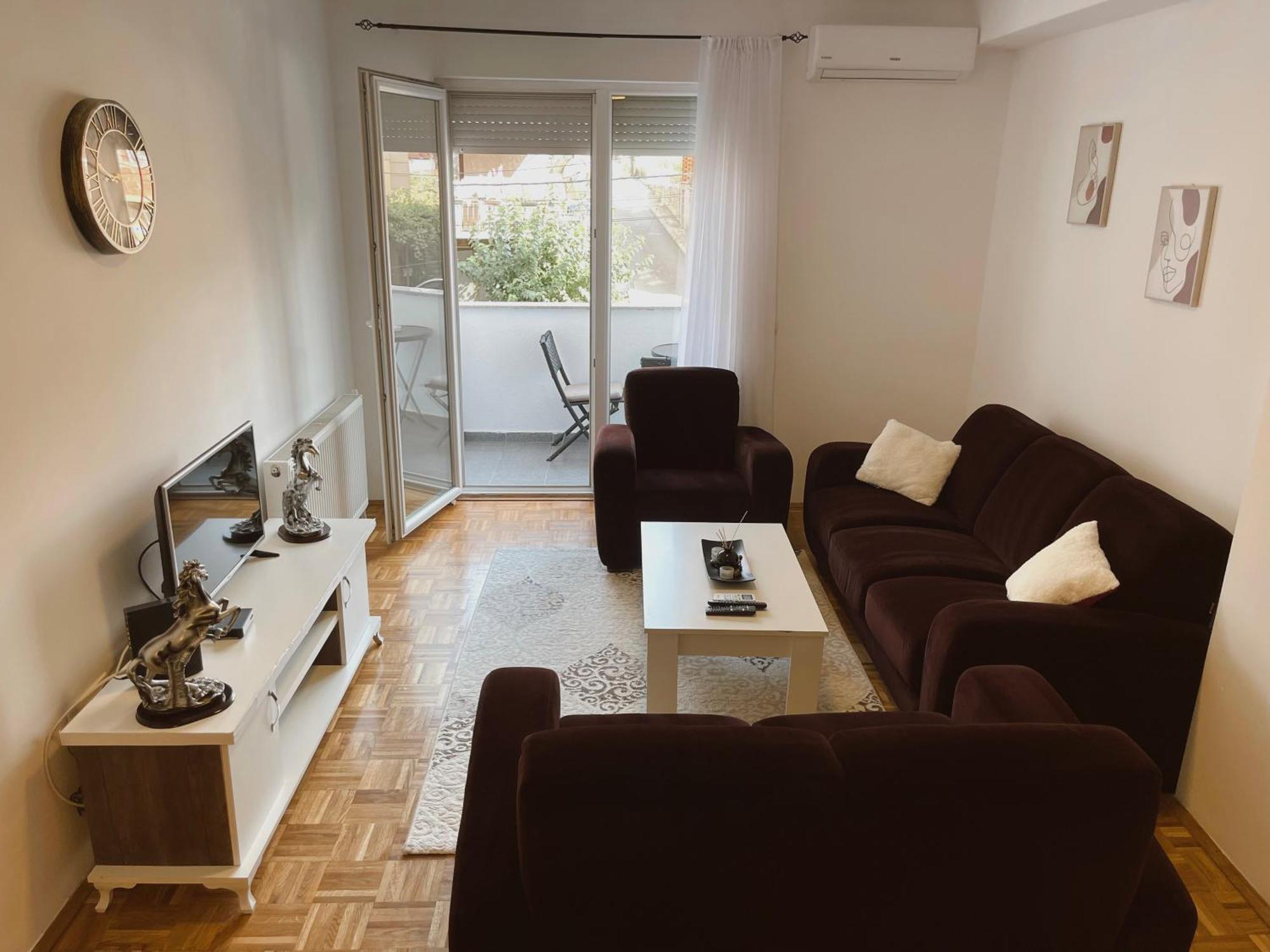 Apartment Troi Pristina Exterior photo
